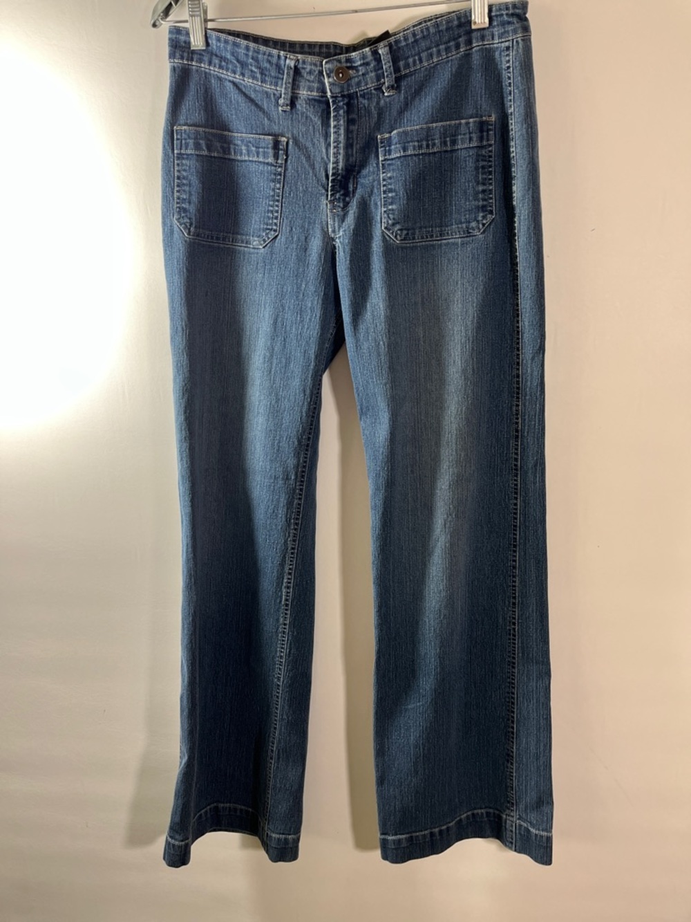 Rumor has Jeans Women Size 10 Elastic Waist Four Pockets Flat Front Faded